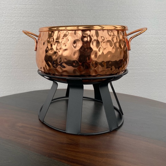 Swissmar Biel hammered copper fondue set - Picture 2 of 3